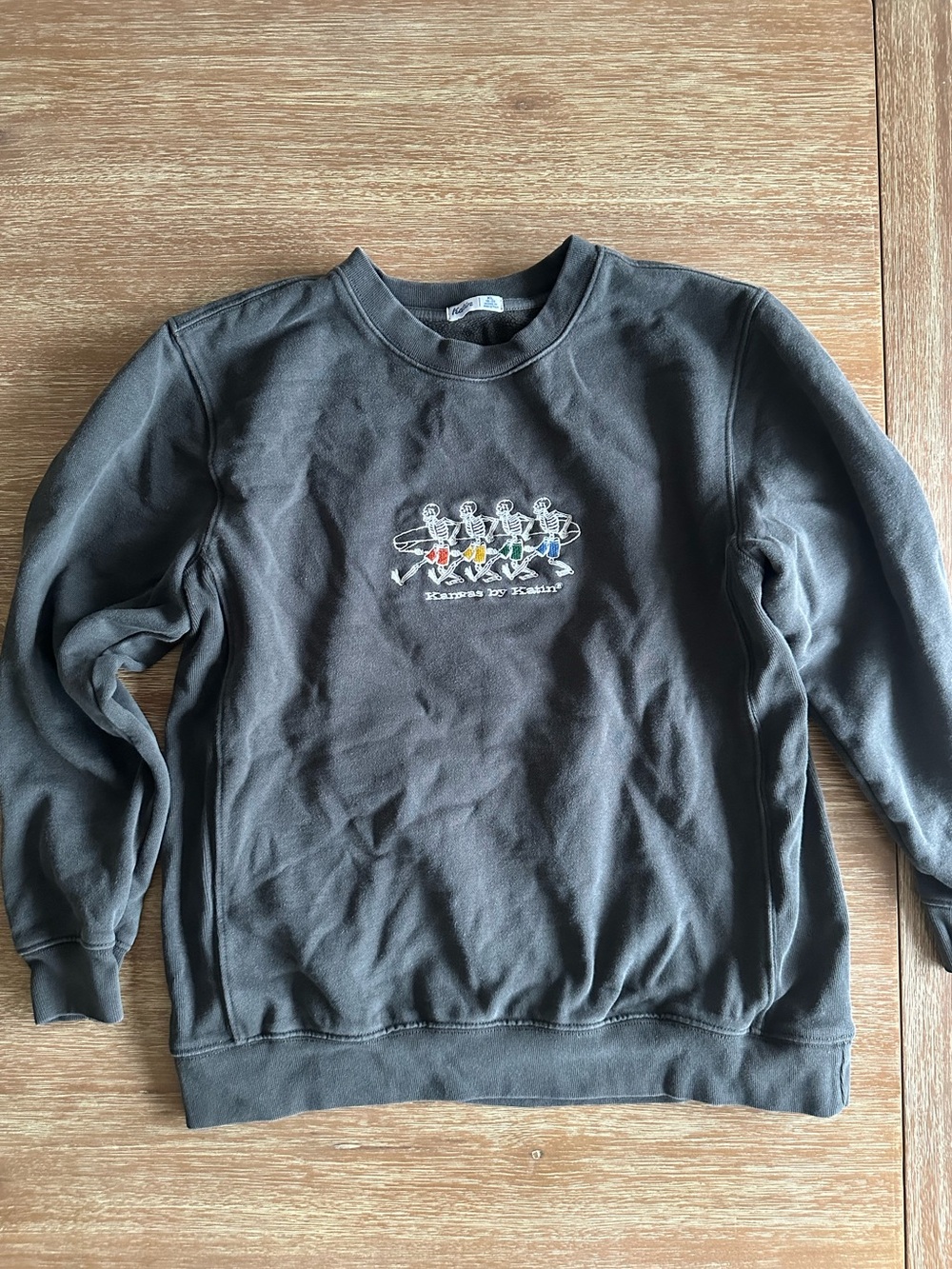 Latin Boys’ Charcoal Crewneck Sweatshirt with Embroidered Surfer Graphic